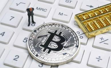 Visualizing Bitcoin mining efficiency in a cost-effective US hosting environment